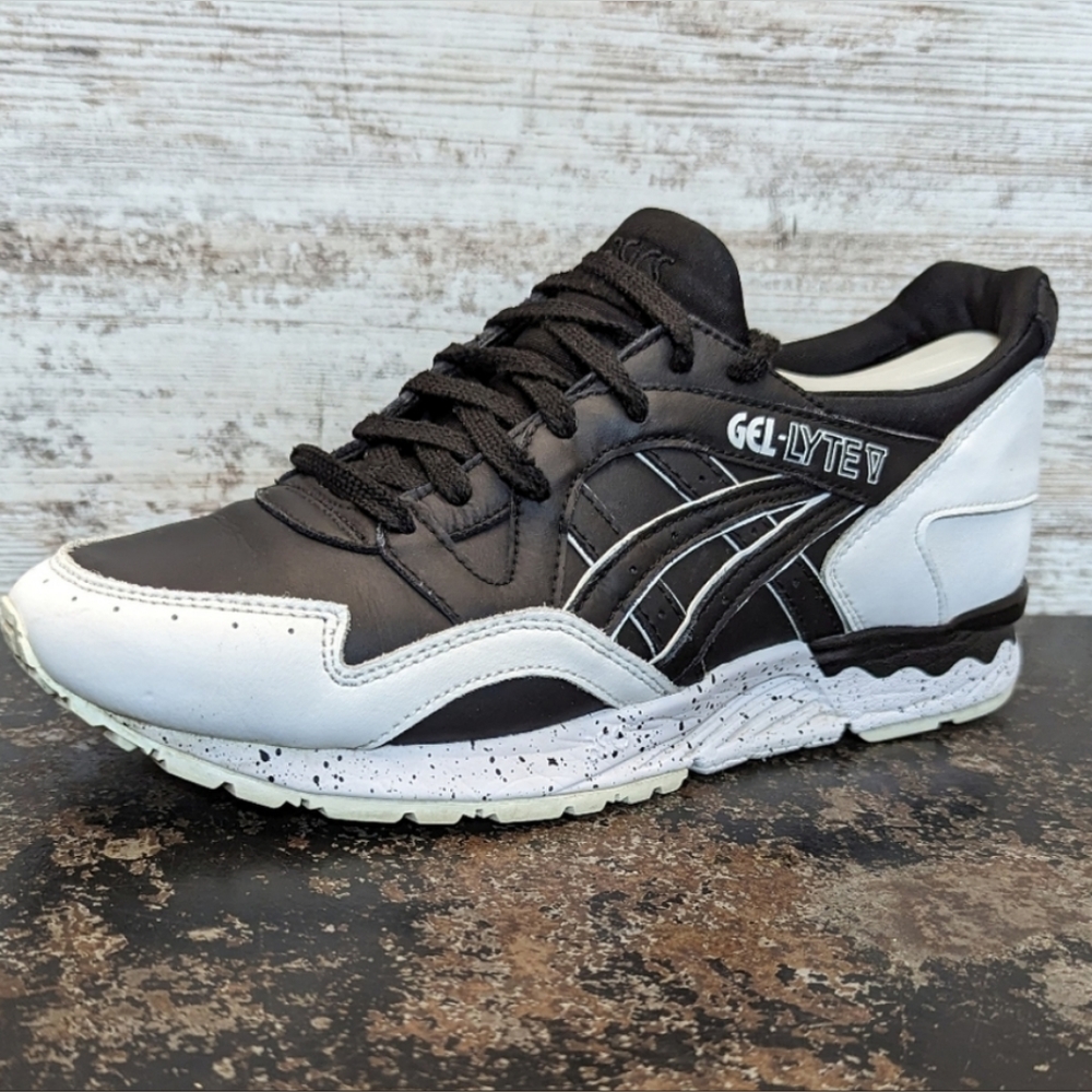 ACICS GEL-LYTE 5 blk and white oreo